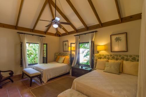 Luxury Villas At Sea Horse Ranch