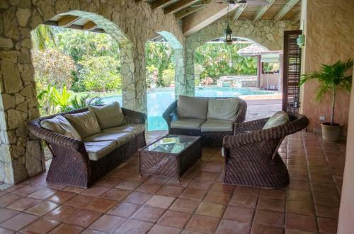 Luxury Villas At Sea Horse Ranch