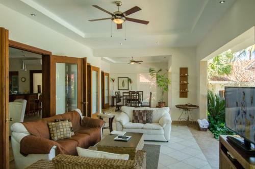 Luxury Villas At Sea Horse Ranch