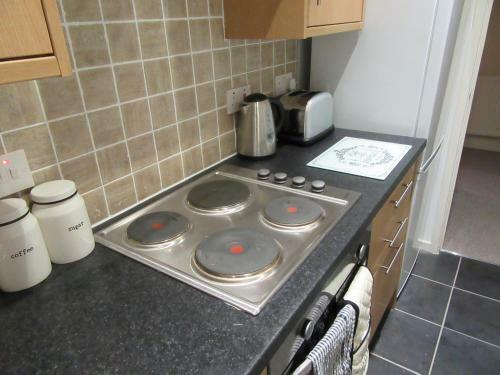 Victorian 1 Bedroom Apartment - Aigburth