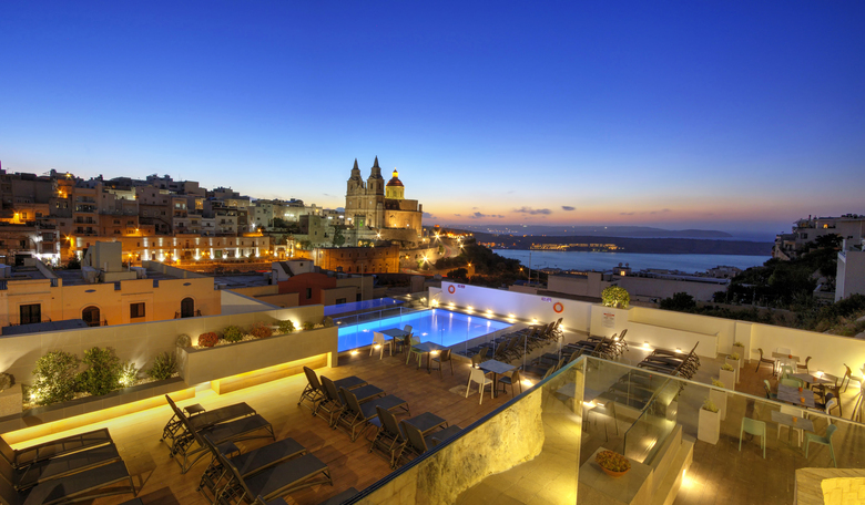 Hotel Pergola Club