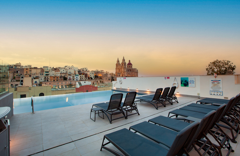 Hotel Pergola Club