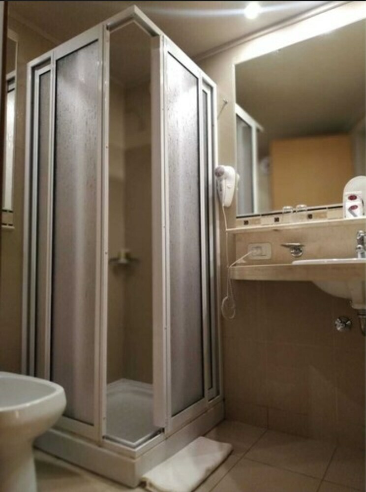 Hotel Maran Suites Y Towers