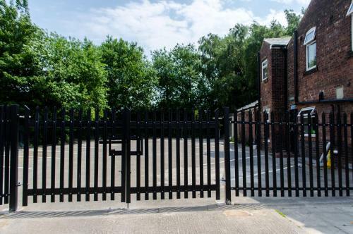 Trivelles Hotel - Manchester - Eccles New Road