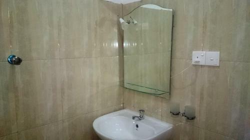Bed & Breakfast Kavirose Holiday Home