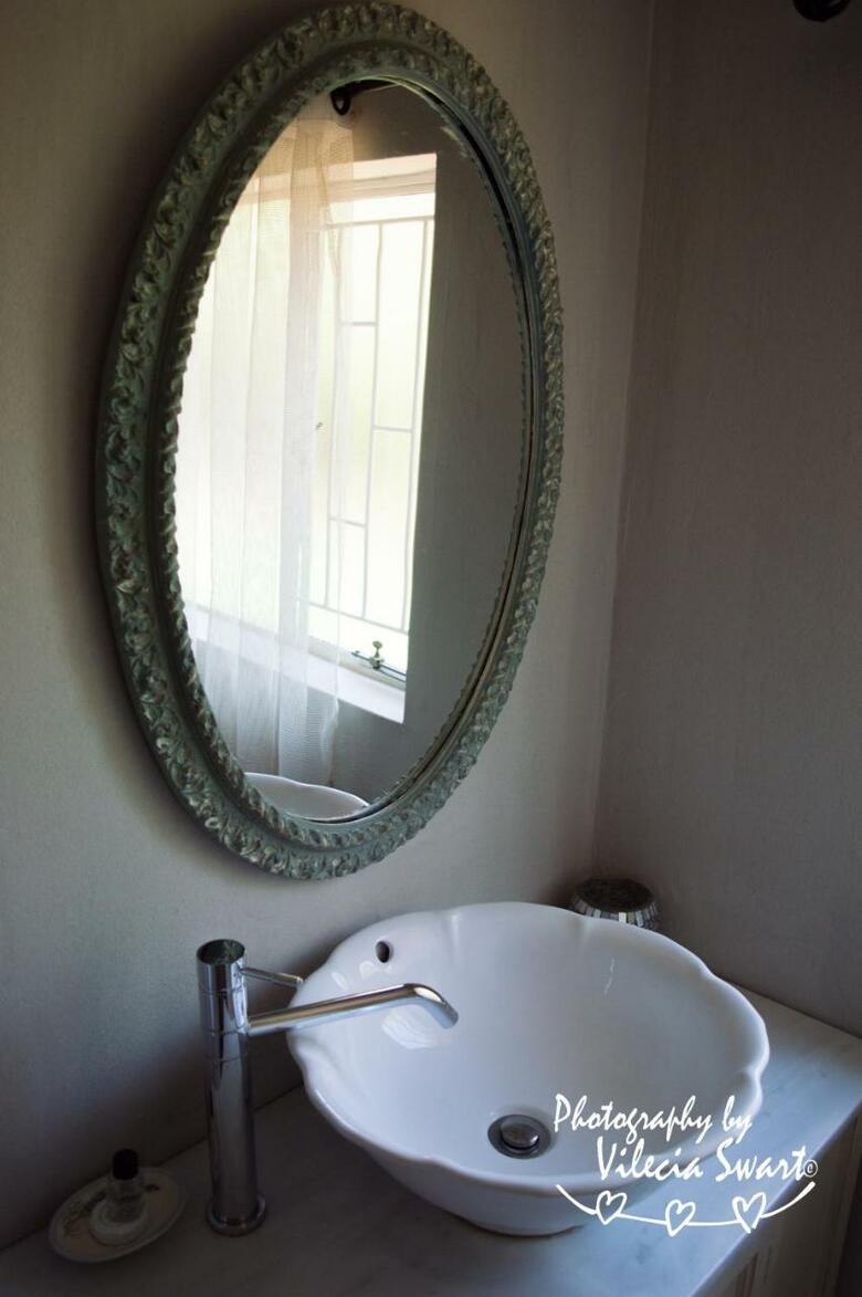 Bed & Breakfast Mistique Waters Self Catering