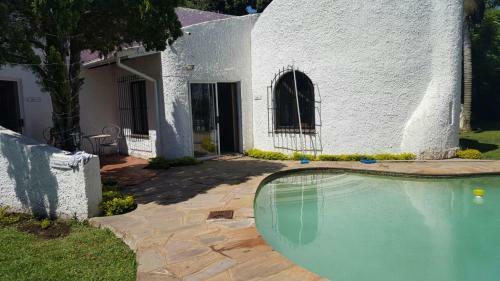 Hostal Villa Med Guest House
