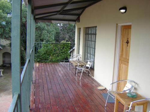 Hostal Ladybrand Guest House