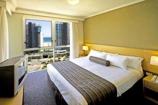 Hotel Outrigger Twin Towns Resort