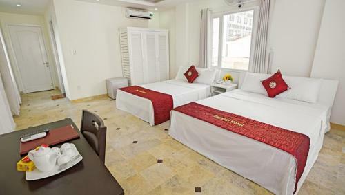 Daystar Hotel