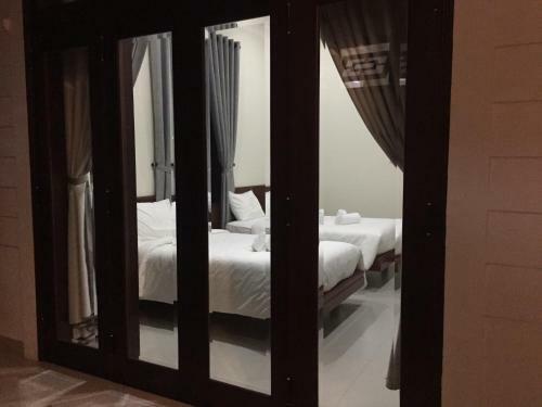 Hotel Redrose Villa