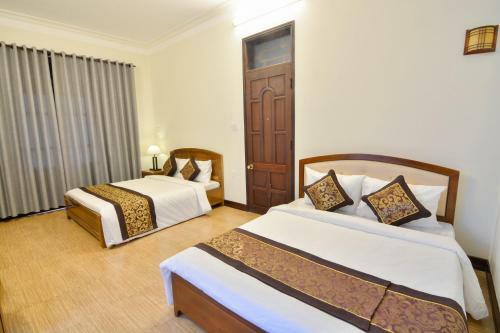 Hotel Redrose Villa