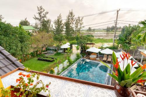 Bed & Breakfast Flora Hoian Villa