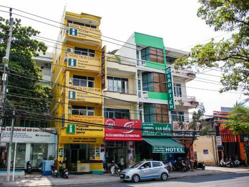 Yellow Hotel
