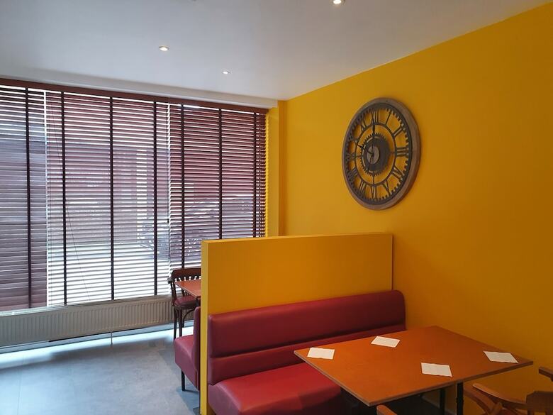 Hotel Ibis Mons Centre Gare