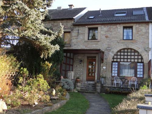 Hostal G�stehaus Burg Molbach
