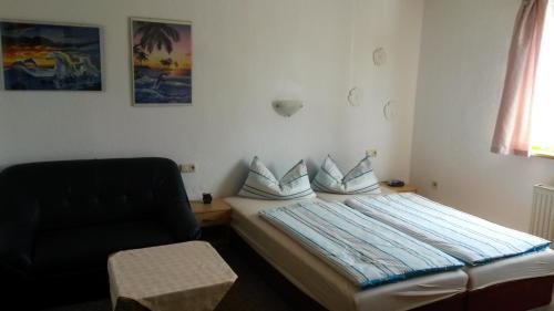 Hostal G�stehaus Zur Sorge