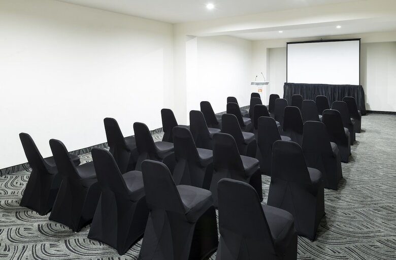 Hotel Real Inn Mexicali