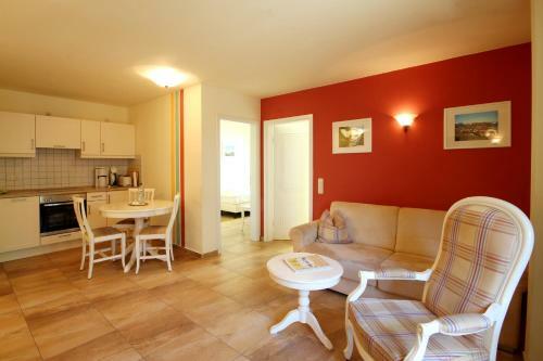 Apartmenthaus Hus �bi By Rujana