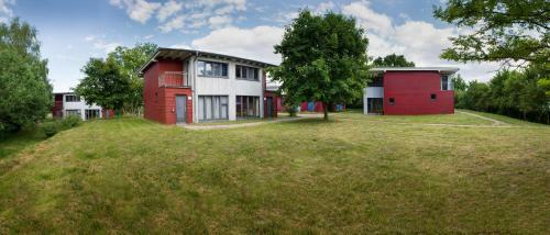 Basiskulturfabrik �ko-hotel