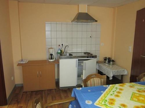 Hostal Gasthof Und Pension Mainzer Rad