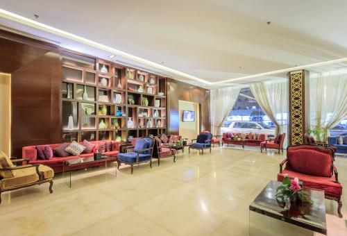 Apartamento Almuhaidb Faisaliah Hotel Suites