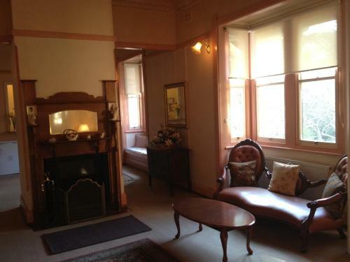 Hostal Hotel Avonleigh