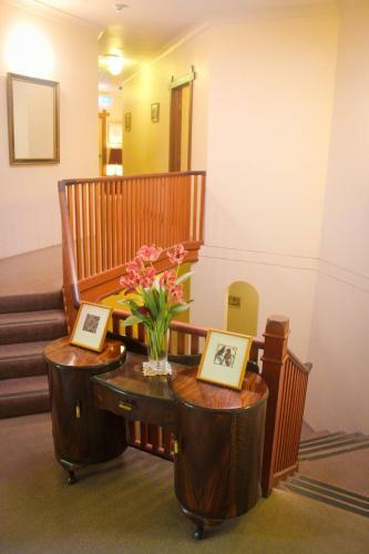 Hostal Hotel Avonleigh