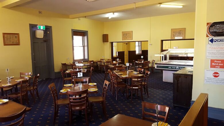 Copper Coast Hotel