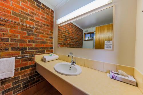 Country Roads Motor Inn Naracoorte