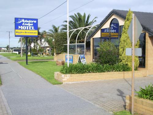 Motel Aviators Lodge