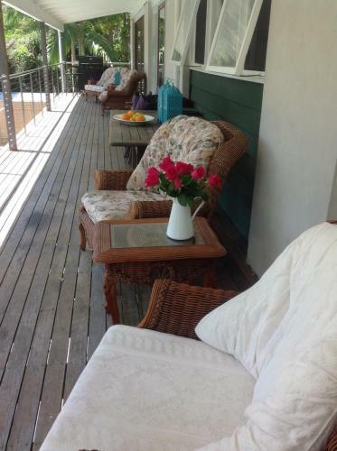 Eumundi Guesthouse And B&B