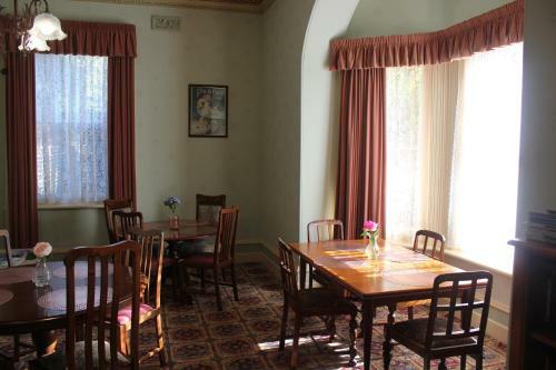 Bed & Breakfast Glen Osborne House