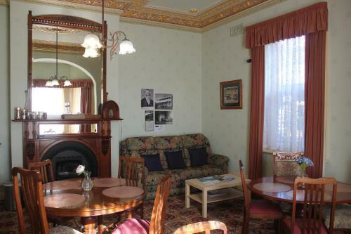 Bed & Breakfast Glen Osborne House