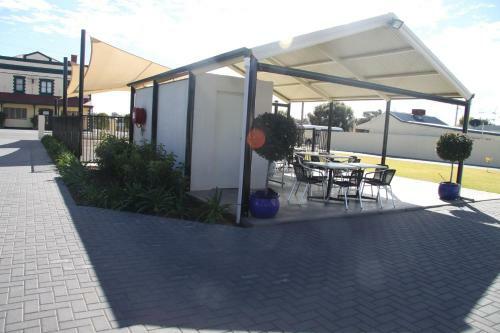 Apartamentos Red Earth Motel