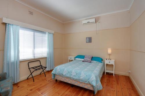 Apartment 1 On Oxide