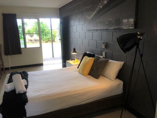 Hotel Cardwell At The Beach