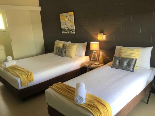 Hotel Cardwell At The Beach