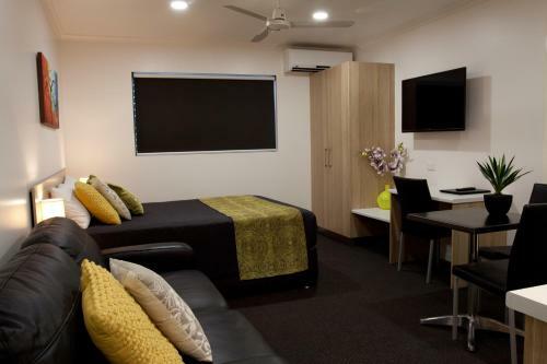 Abode37 Motel Emerald