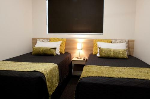 Abode37 Motel Emerald