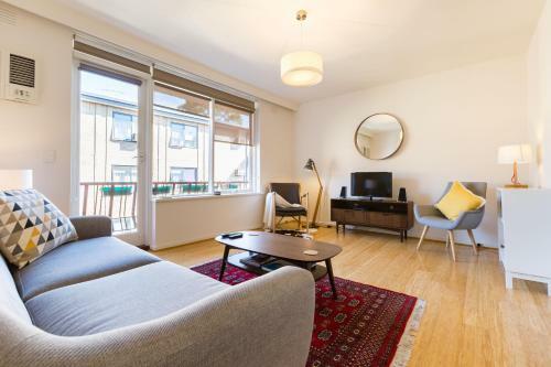 Rosie - Beyond A Room Private Apartments