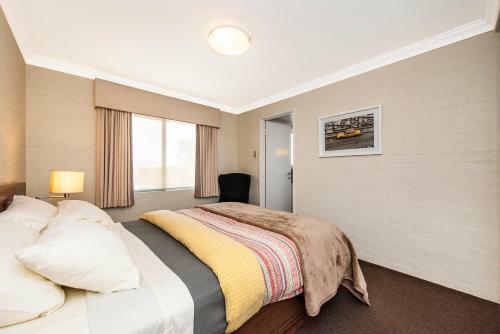 Apartamentos Subiaco Village 18