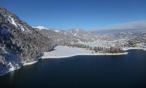 Chalet & Apartments Tiroler Bua