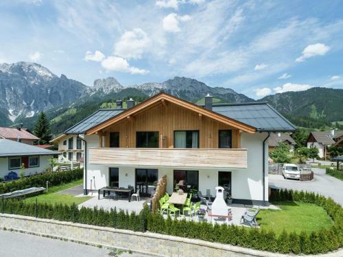 Cozy Apartment With Sauna In Leogang