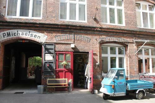 Die Fabrik - Baxpax Hotel