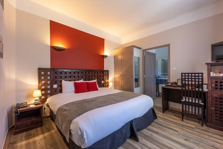Hotel Best Western Le Comtadin
