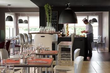 Hotel Campanile - Clermont-ferrand -