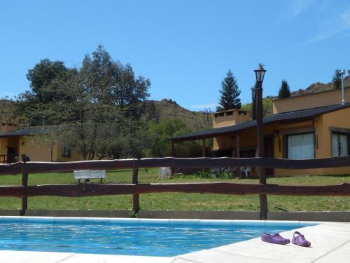 Lodge El Ayllo - Caba�as Serranas
