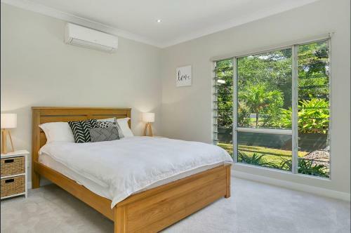 Hilltop Rainforest Retreat