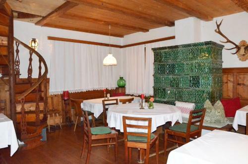 Hotel Br�ugasthof Hallstatt